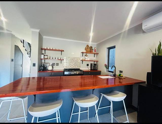 3 BEDROOM PROPERTY TO RENT IN DE ZOETE INVAL